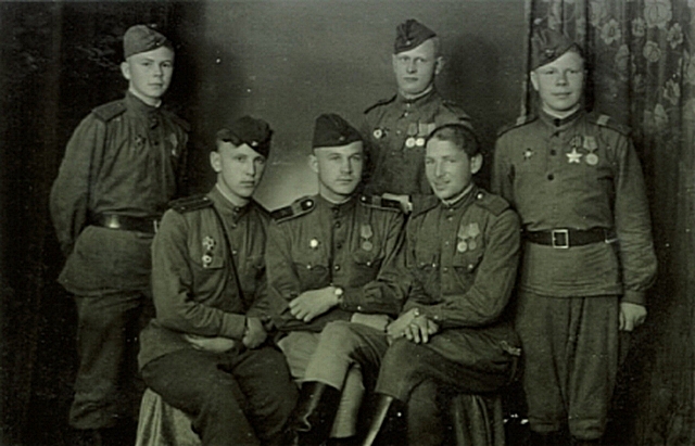 Победители 1945 г..jpg
