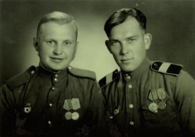 Брюхов и Сизов М..jpg